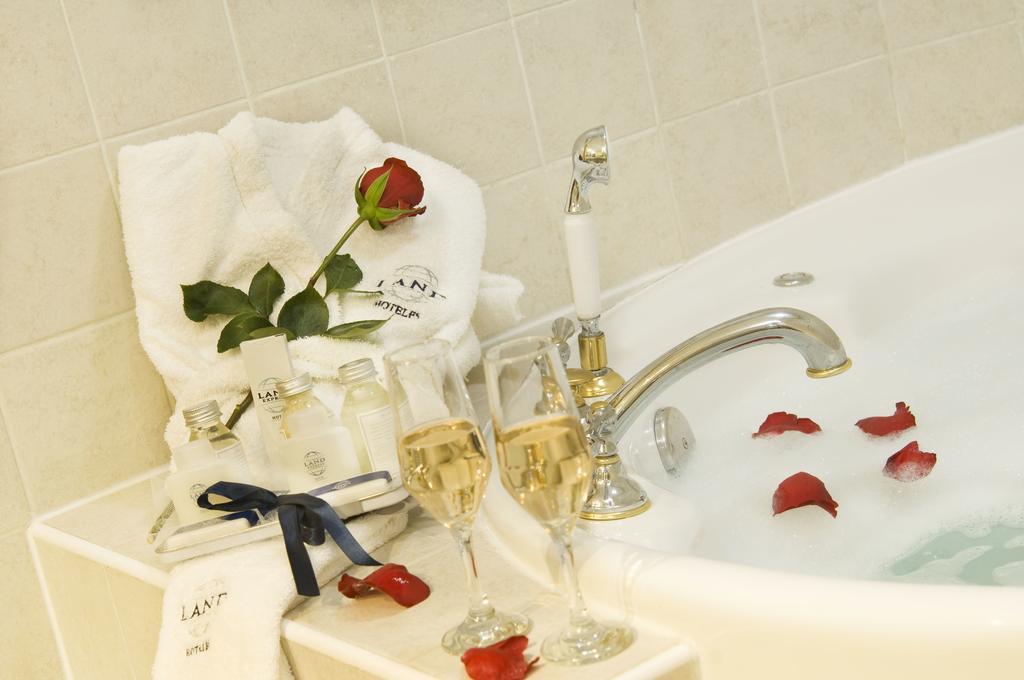 Land Express Neuquen Hotel Ngoại thất bức ảnh