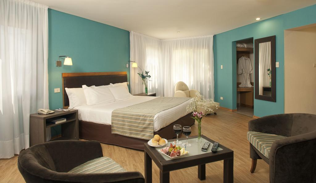 Land Express Neuquen Hotel Ngoại thất bức ảnh