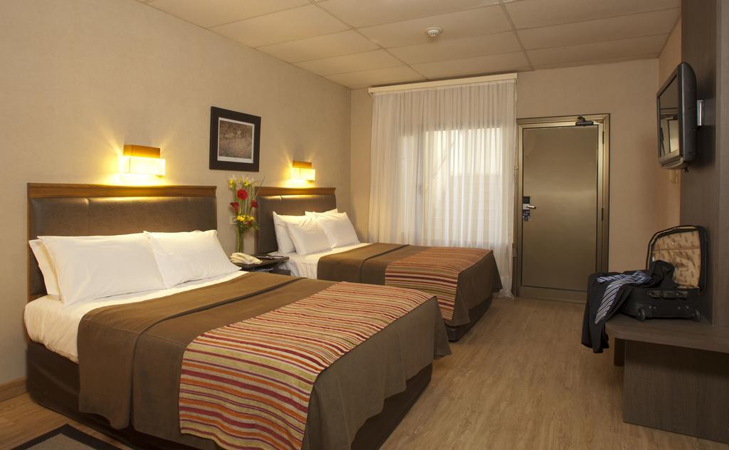 Land Express Neuquen Hotel Ngoại thất bức ảnh