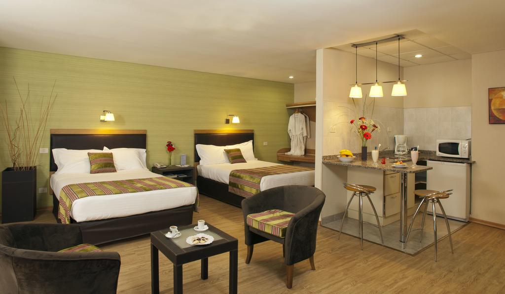Land Express Neuquen Hotel Ngoại thất bức ảnh